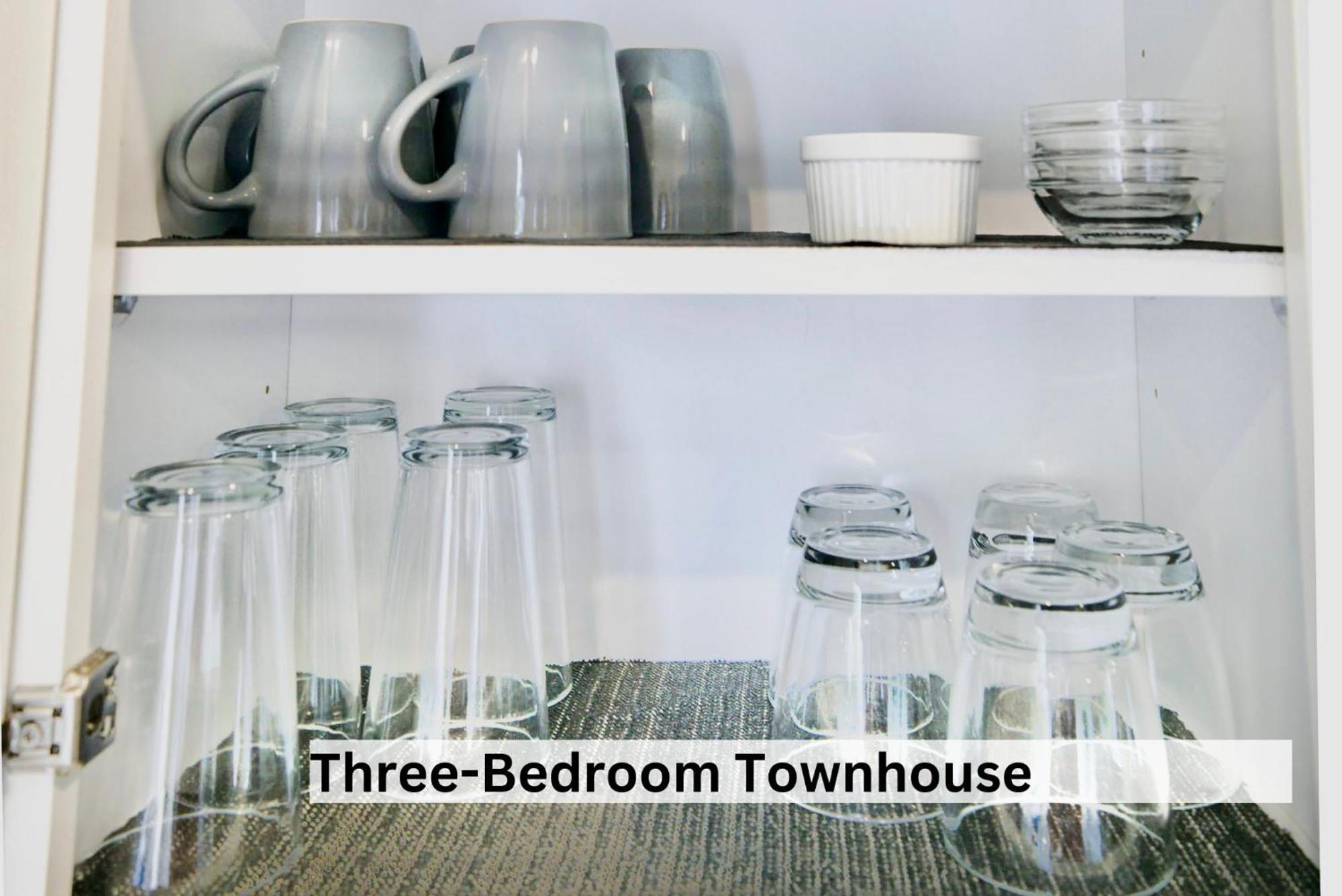 Boutique Apartment In Historic Downtown Albany Bagian luar foto