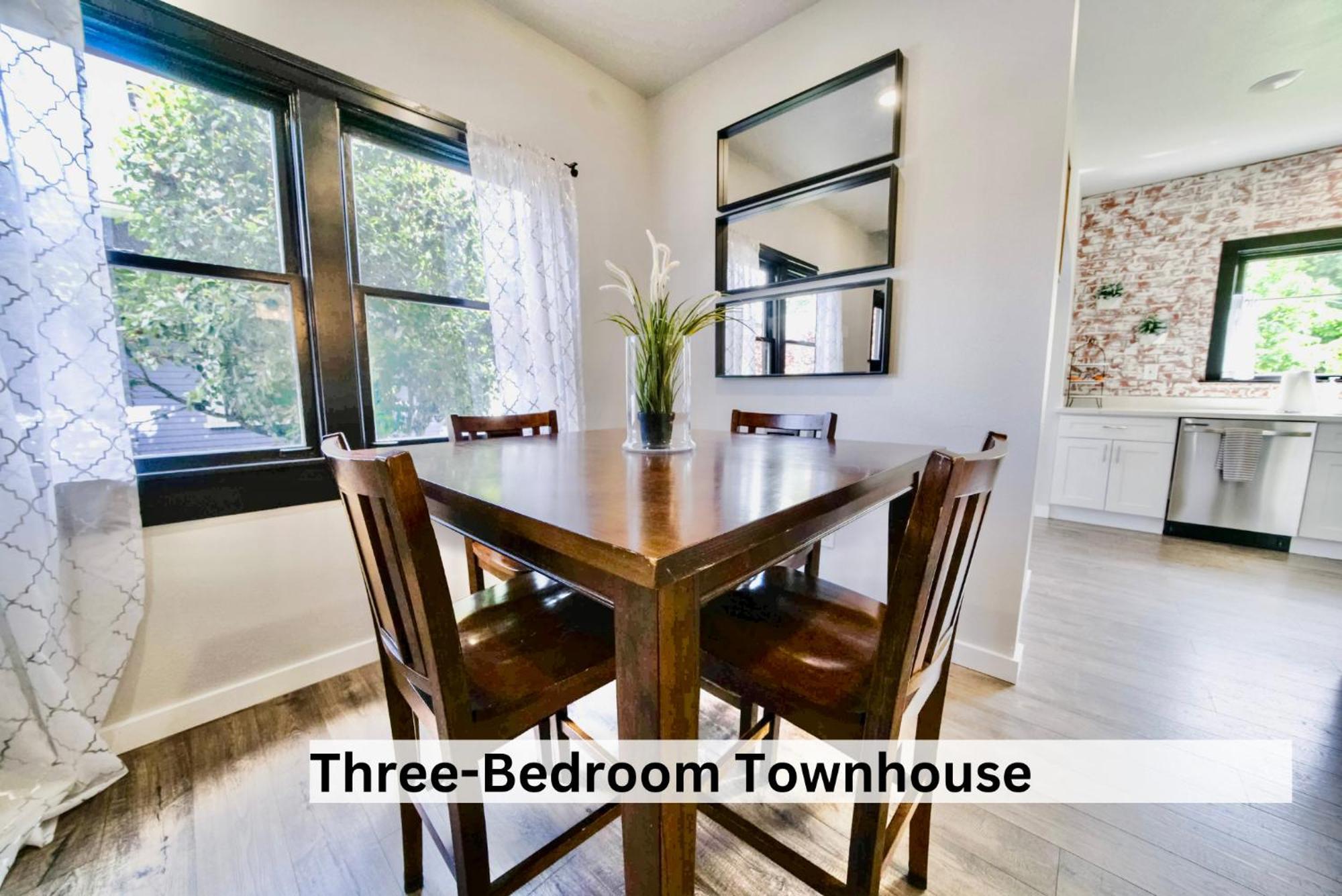 Boutique Apartment In Historic Downtown Albany Bagian luar foto