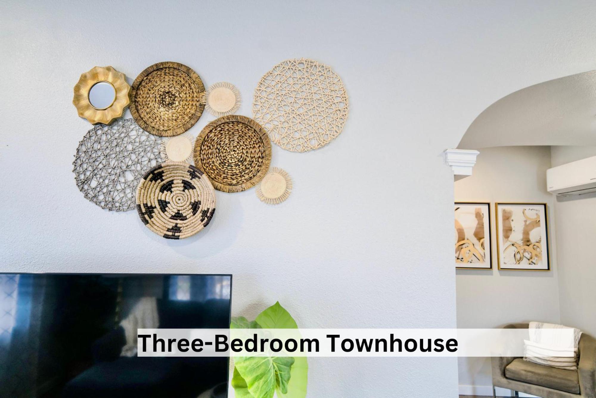 Boutique Apartment In Historic Downtown Albany Bagian luar foto