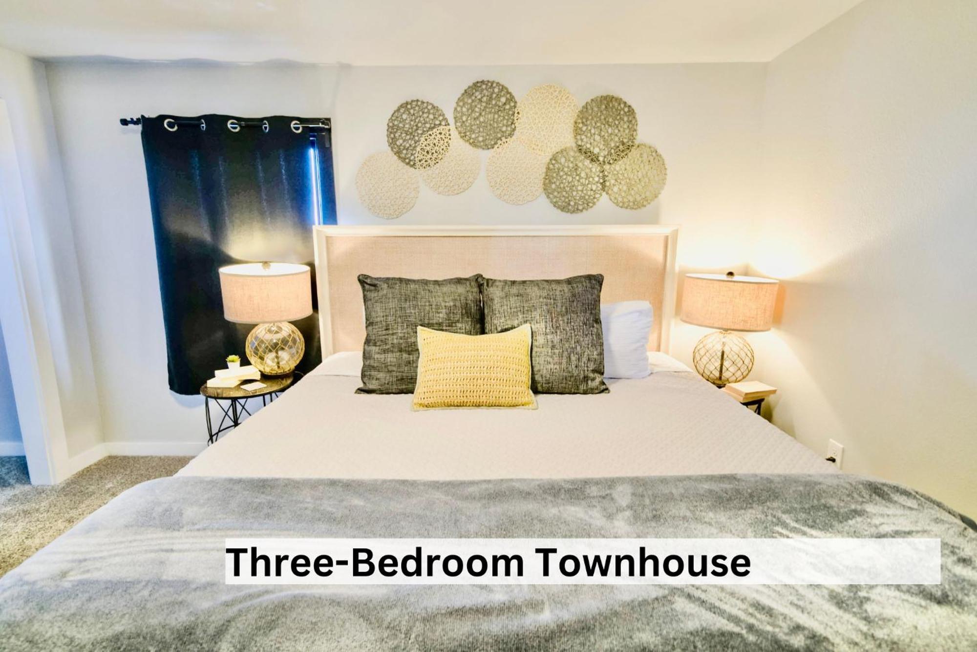 Boutique Apartment In Historic Downtown Albany Bagian luar foto