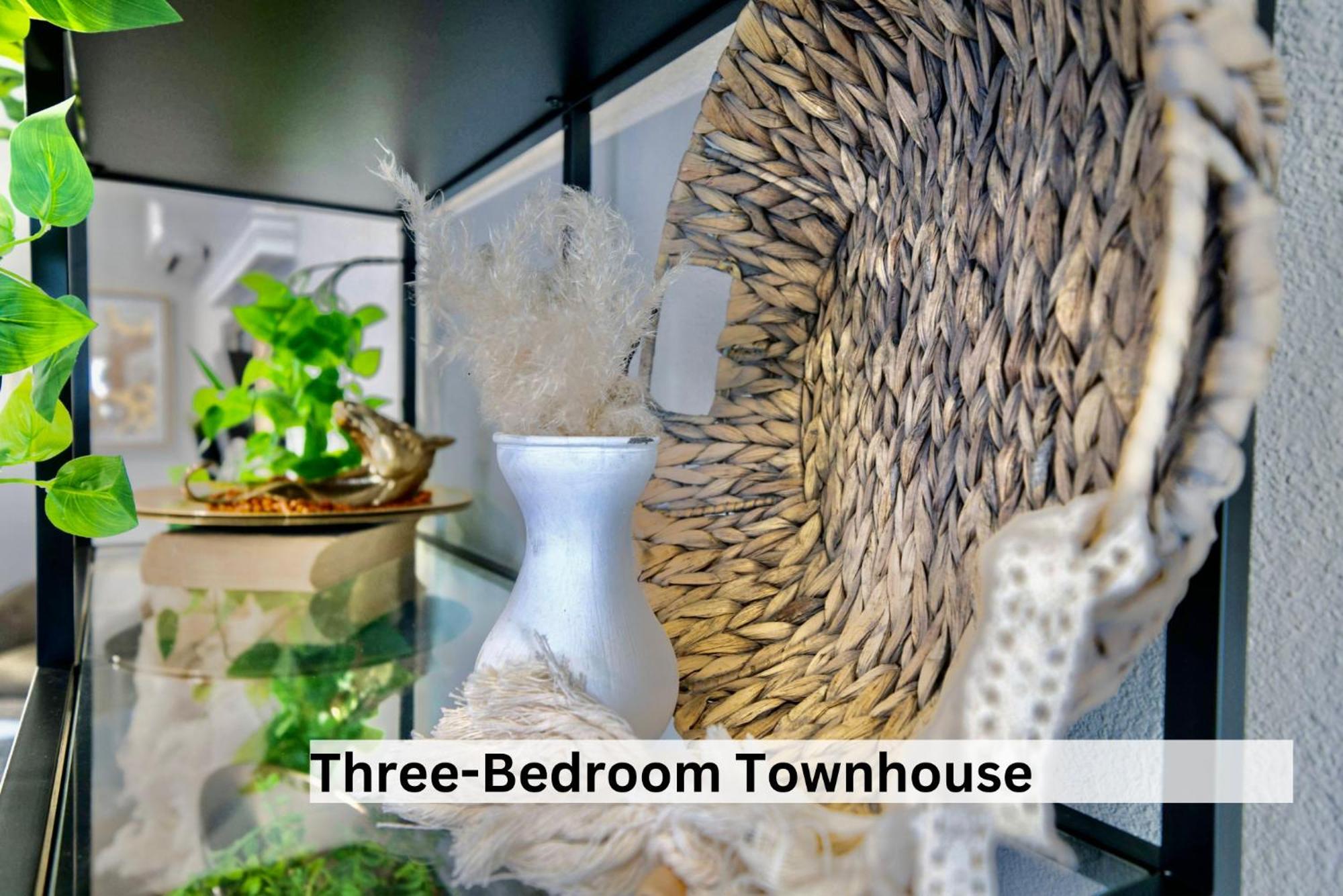 Boutique Apartment In Historic Downtown Albany Bagian luar foto