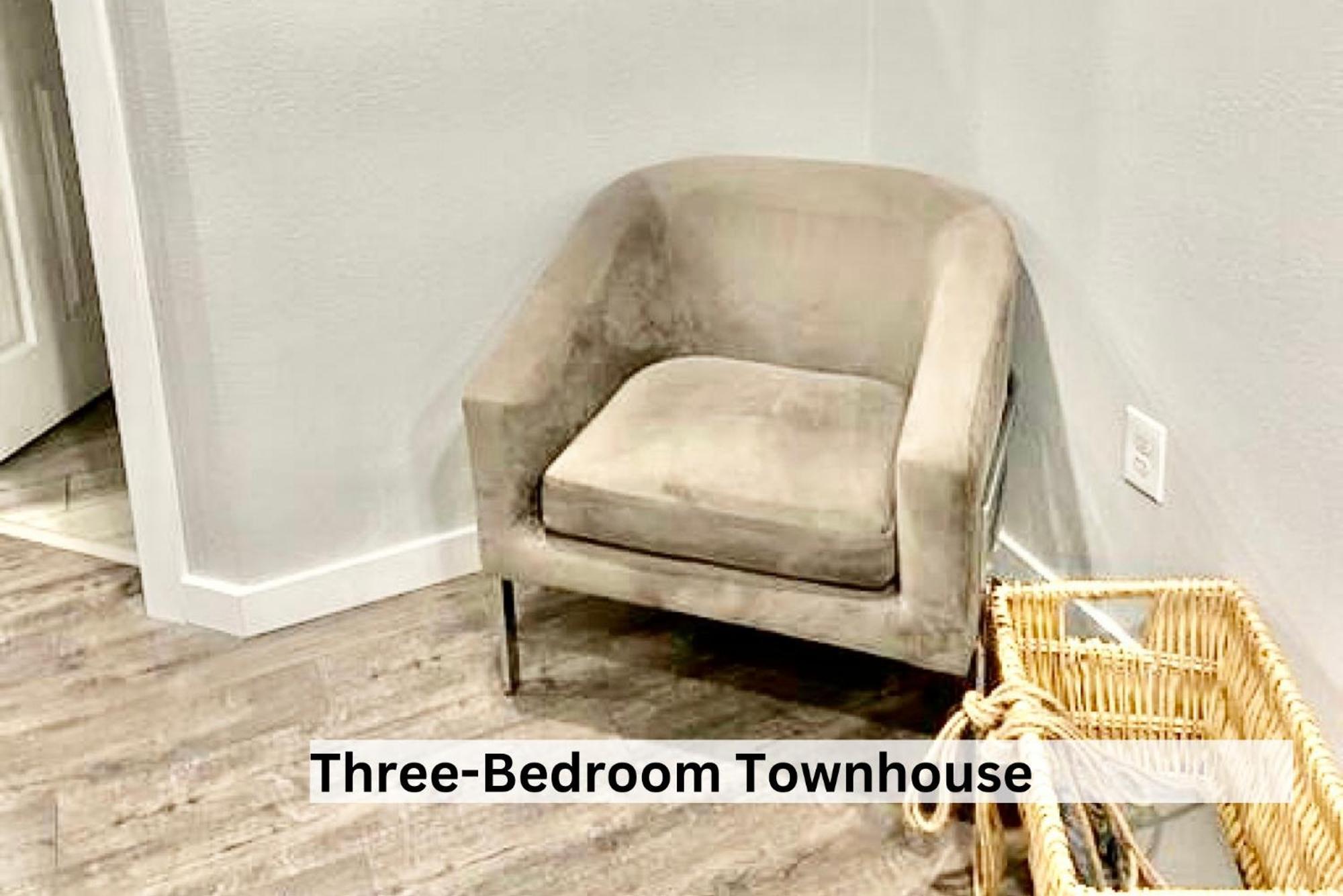 Boutique Apartment In Historic Downtown Albany Bagian luar foto
